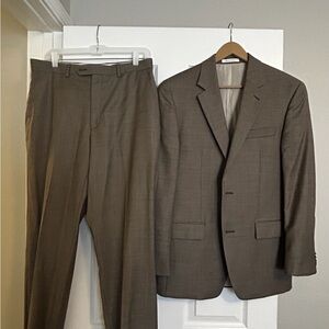 Michael Kors Men’s Wool Suit – Jacket 38R